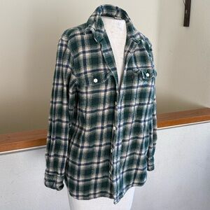 Levi's Green and Cream plaid flanne Shirt size small